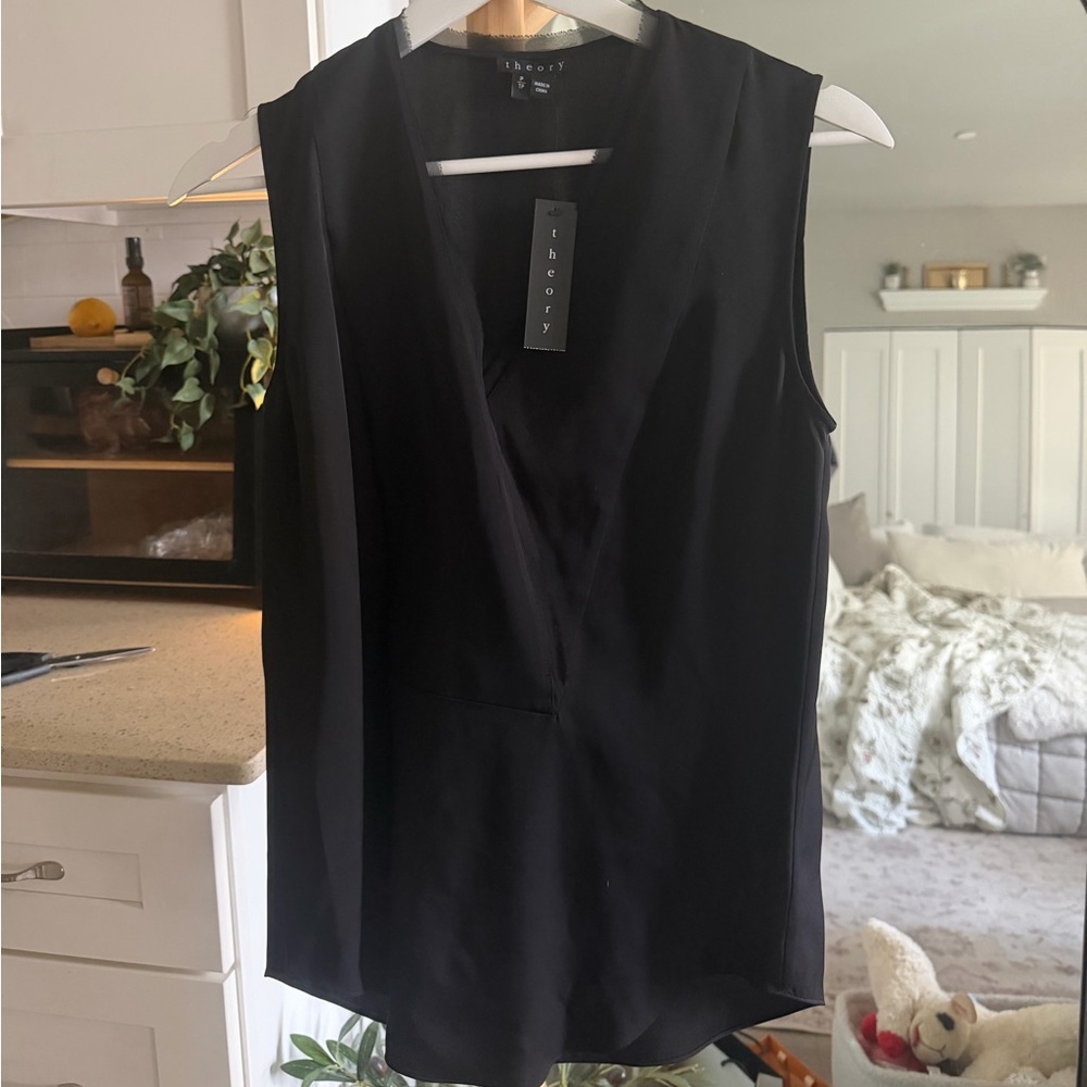 Theory Taneah Top in Modern Georgette